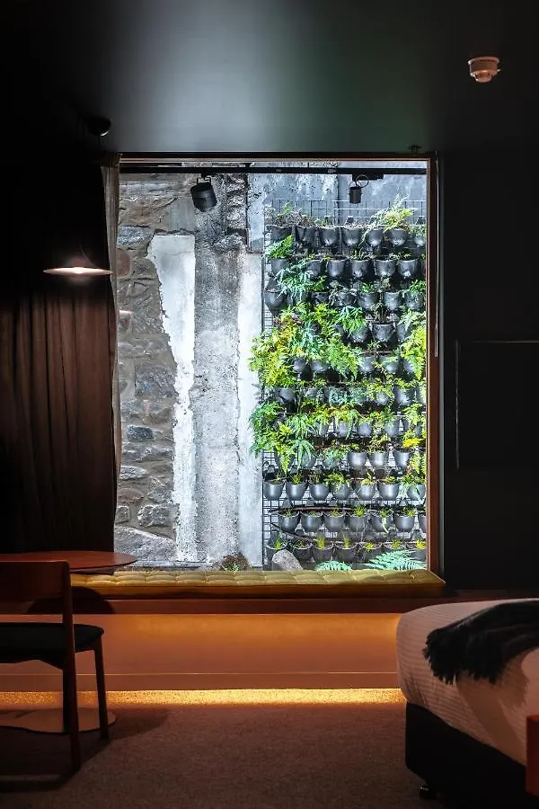 Moss Hotel Hobart 4*,